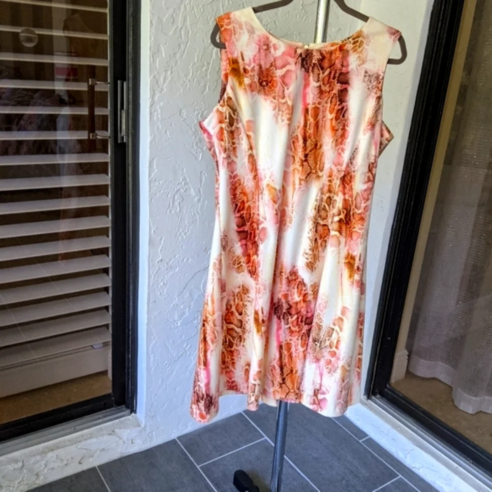 NWOT CALVIN KLEIN ANIMAL PRINT DRESS - Picture 1 of 5